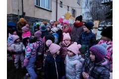 Rozsvěcení vánočního stromu.